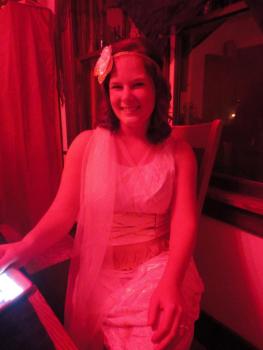 480181_10200112507408598_272115975_n