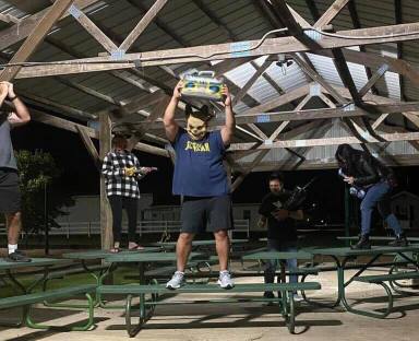 247750182_10226693206625892_4615739079202259572_n